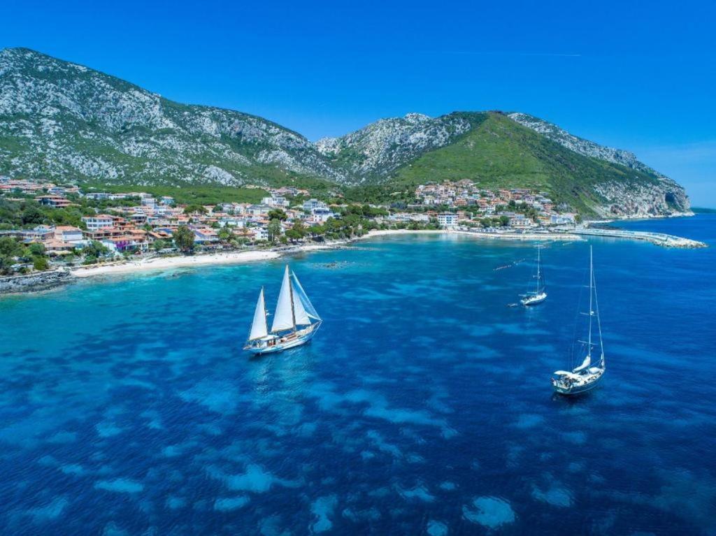 Casa Luisa Appartement Cala Gonone Buitenkant foto