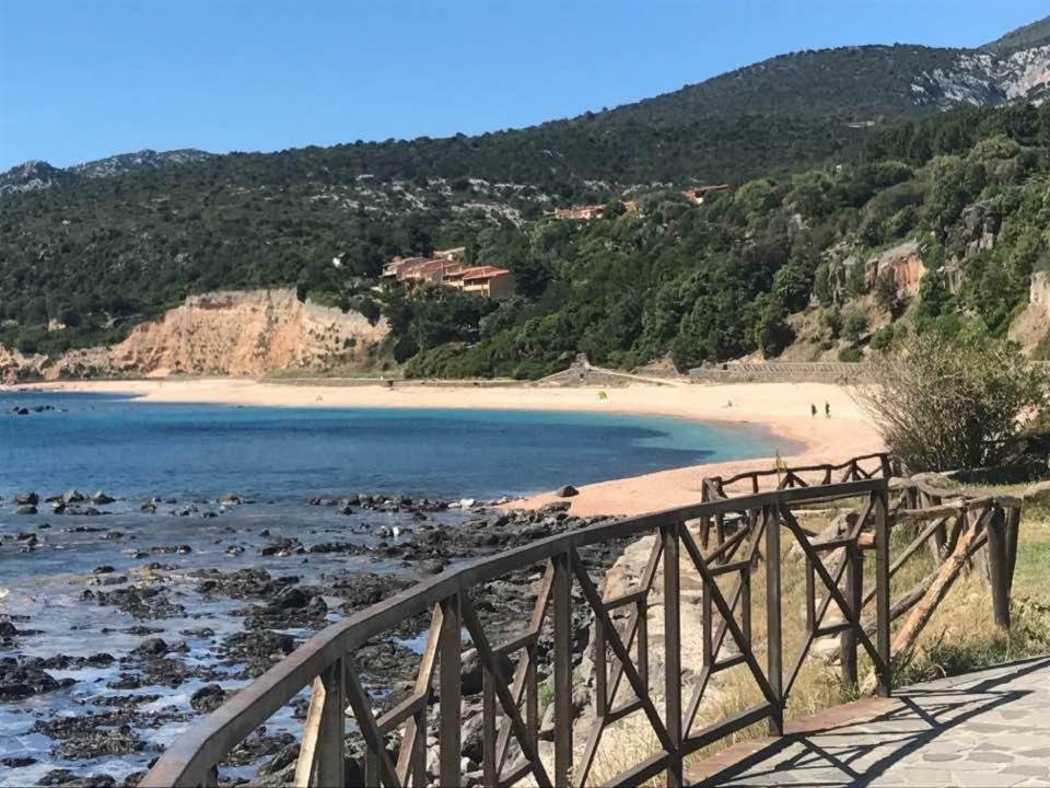 Casa Luisa Appartement Cala Gonone Buitenkant foto
